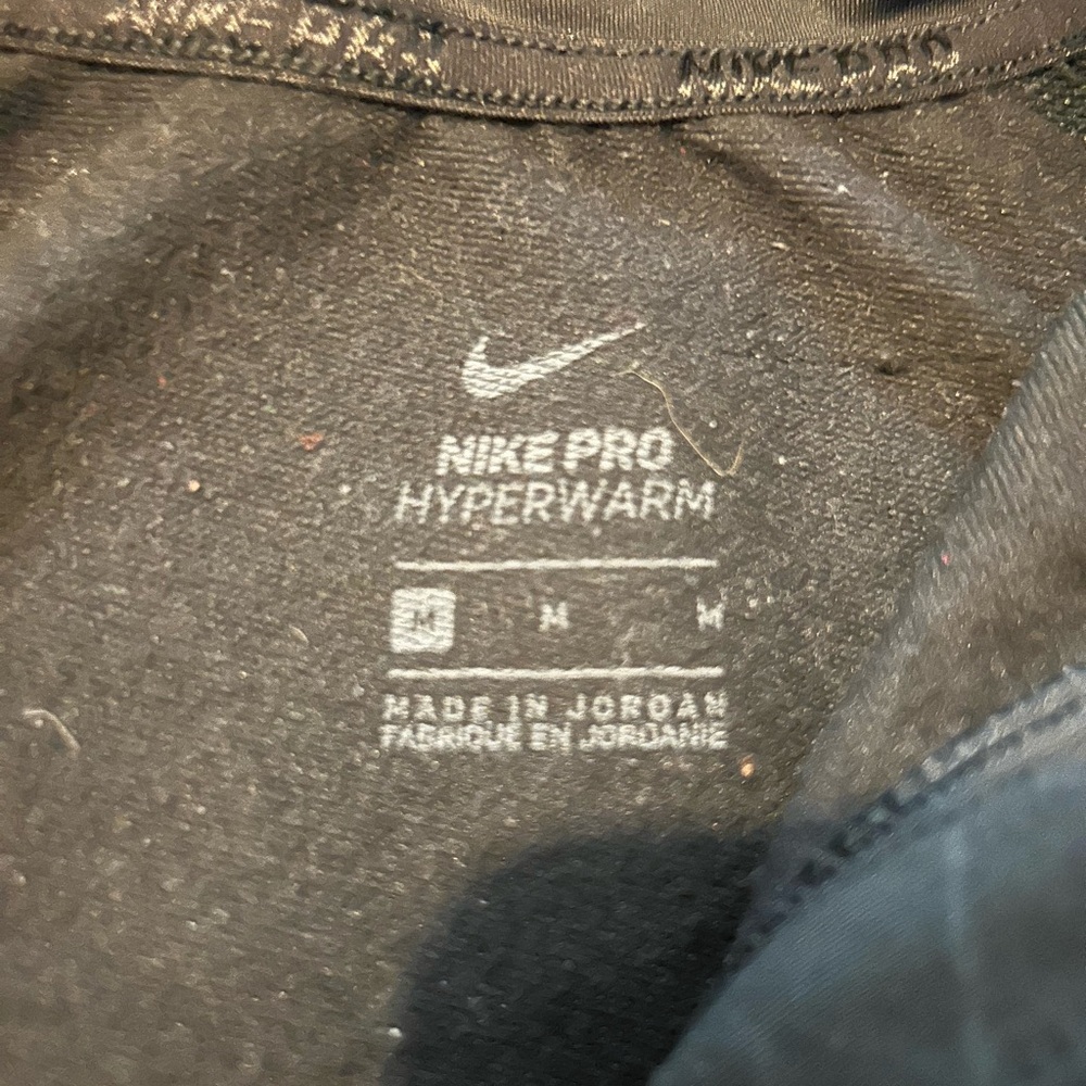 Nike Pro Hyperwarm Black Top - Picture 2 of 2